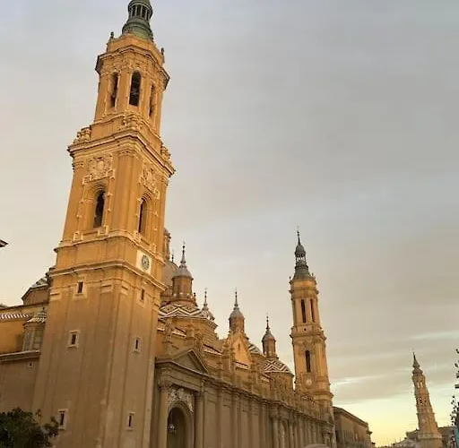 Acogedor Con Acabados Primera Calidad Zaragoza