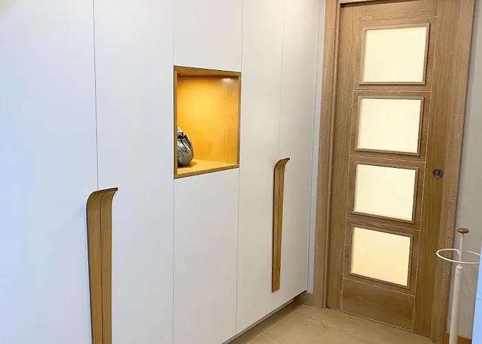 Acogedor Con Acabados Primera Calidad * Zaragoza