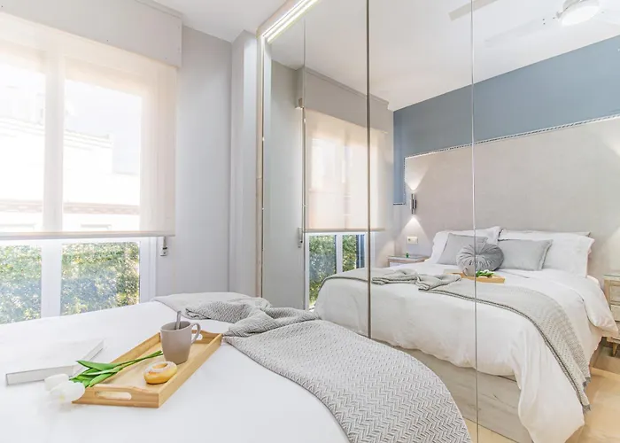 Acogedor Con Acabados Primera Calidad * Zaragoza